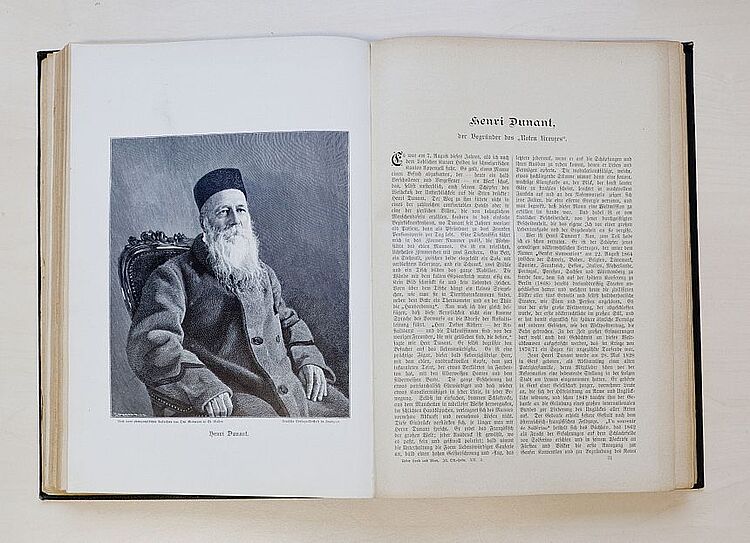 Die illustrierte Wochenzeitschrift &quot;Über Land und Meer&quot; erschien von 1858 bis 1923 in Stuttgart. Sie leitete die späte Wiederentdeckung Henry Dunants ein, Rotkreuz-Museum Luckenwalde